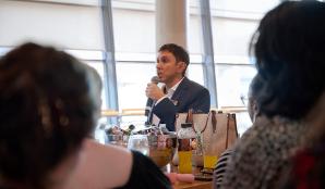 Dr Dusty Alahakoon speaking at Professor Julie Hall's inauguration.